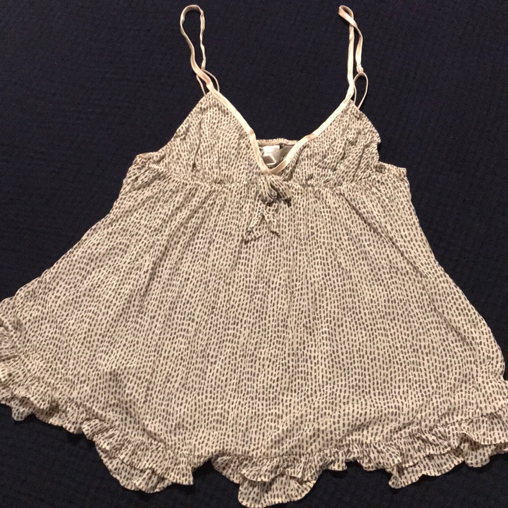 Victoria’s Secret lightweight dotted print pajama tank Size L